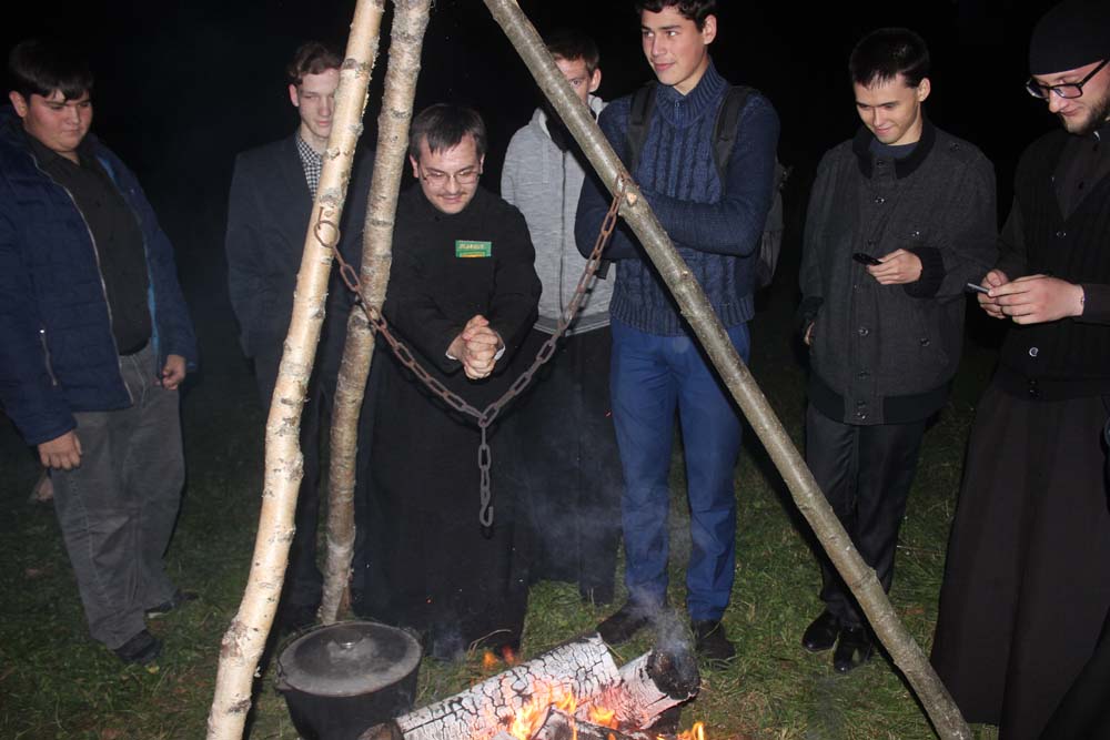 Паломничество первокурсников-семинаристов ко святому преподобному Филарету Ичалковскому